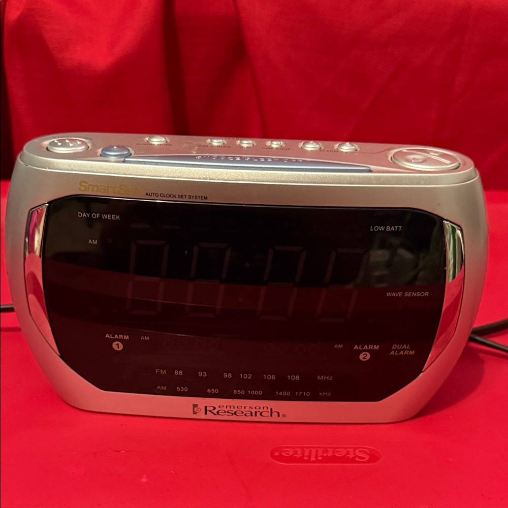Silver Alarm Clock Radio